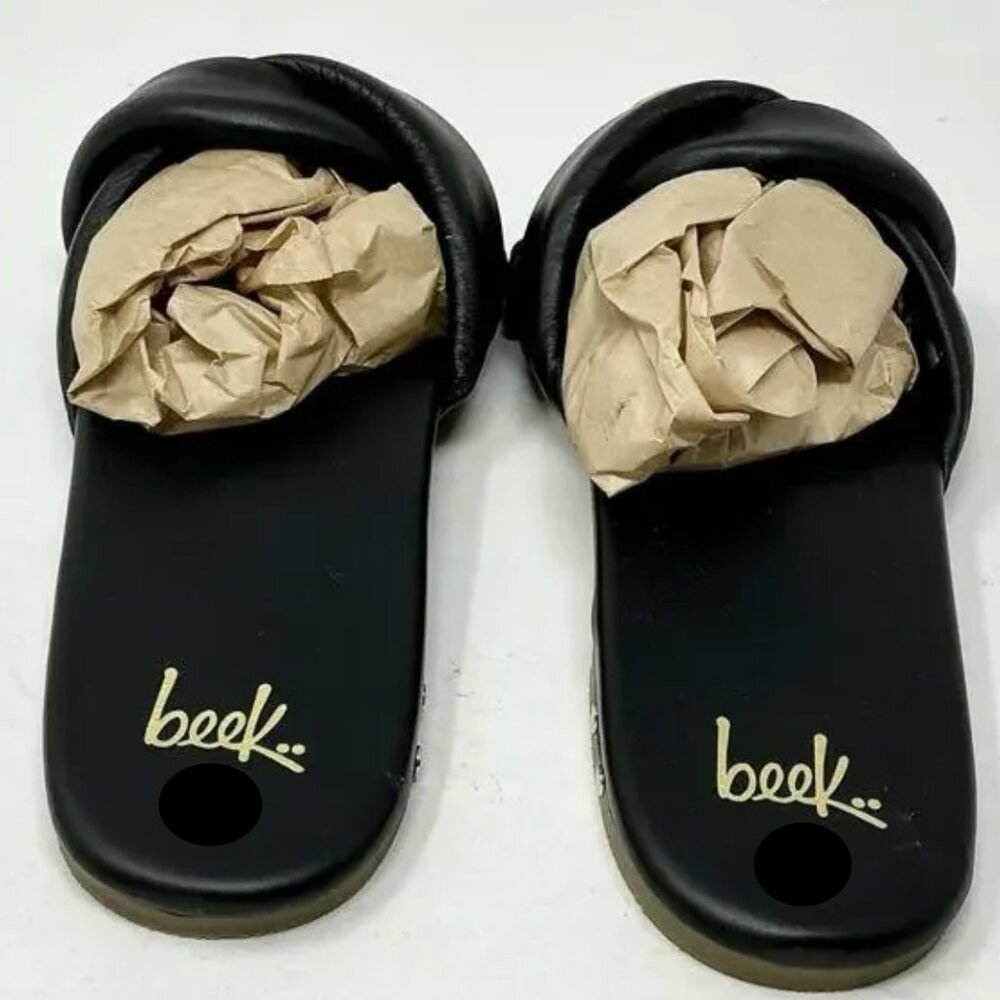 Beek "Twistybird" slides, Black, Size 7